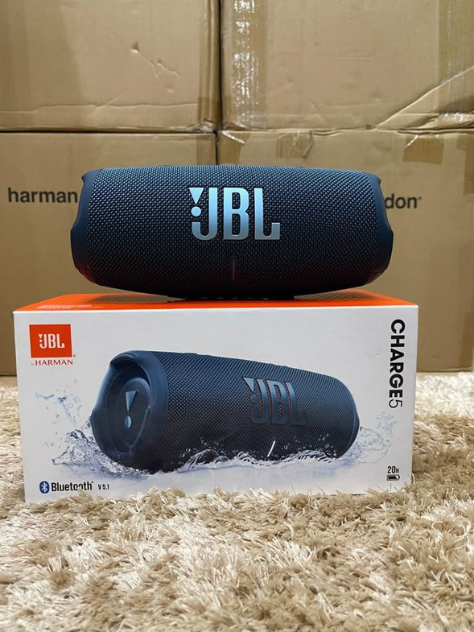SUPER OFERTA  PARLANTE JBL CHARGE 5 2X1